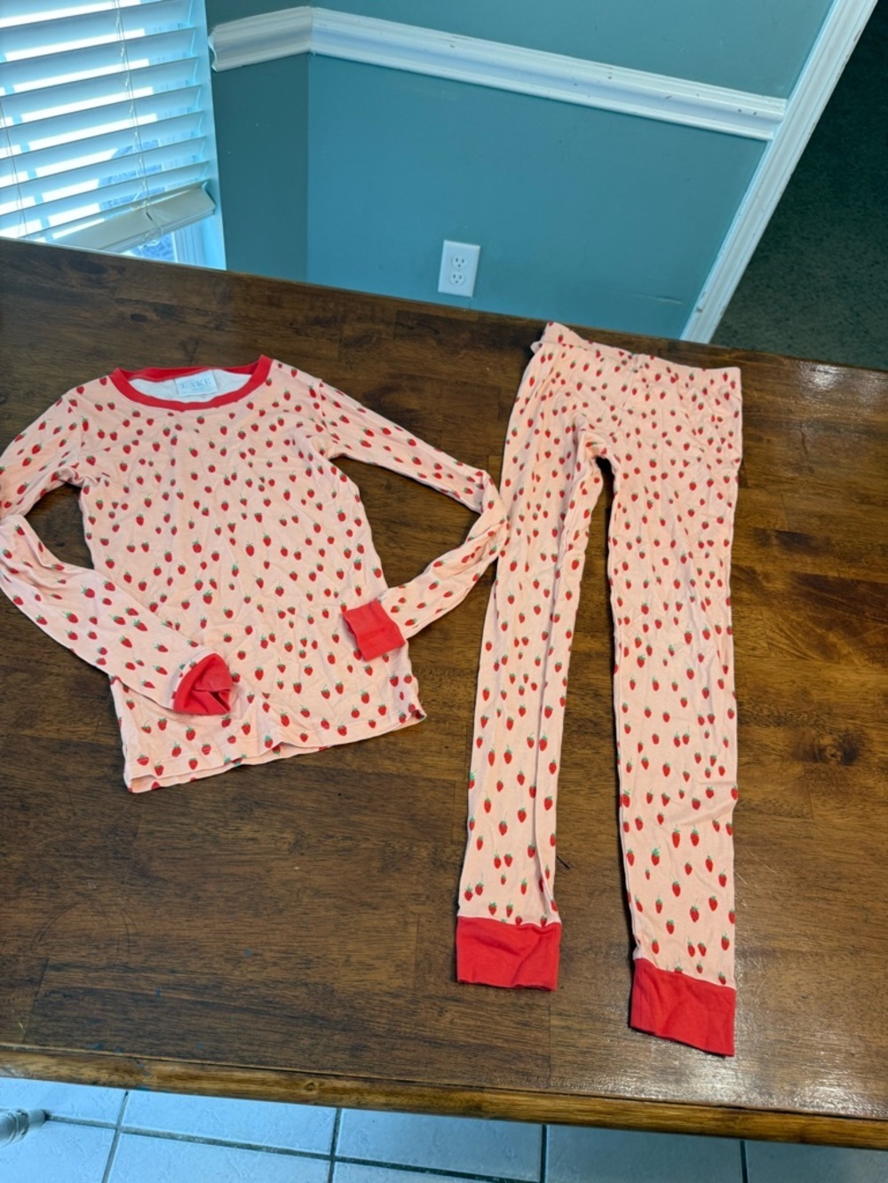 LAKE Kids Pima Cotton Long-Long Pajama Set - Strawberry Print - Size 10